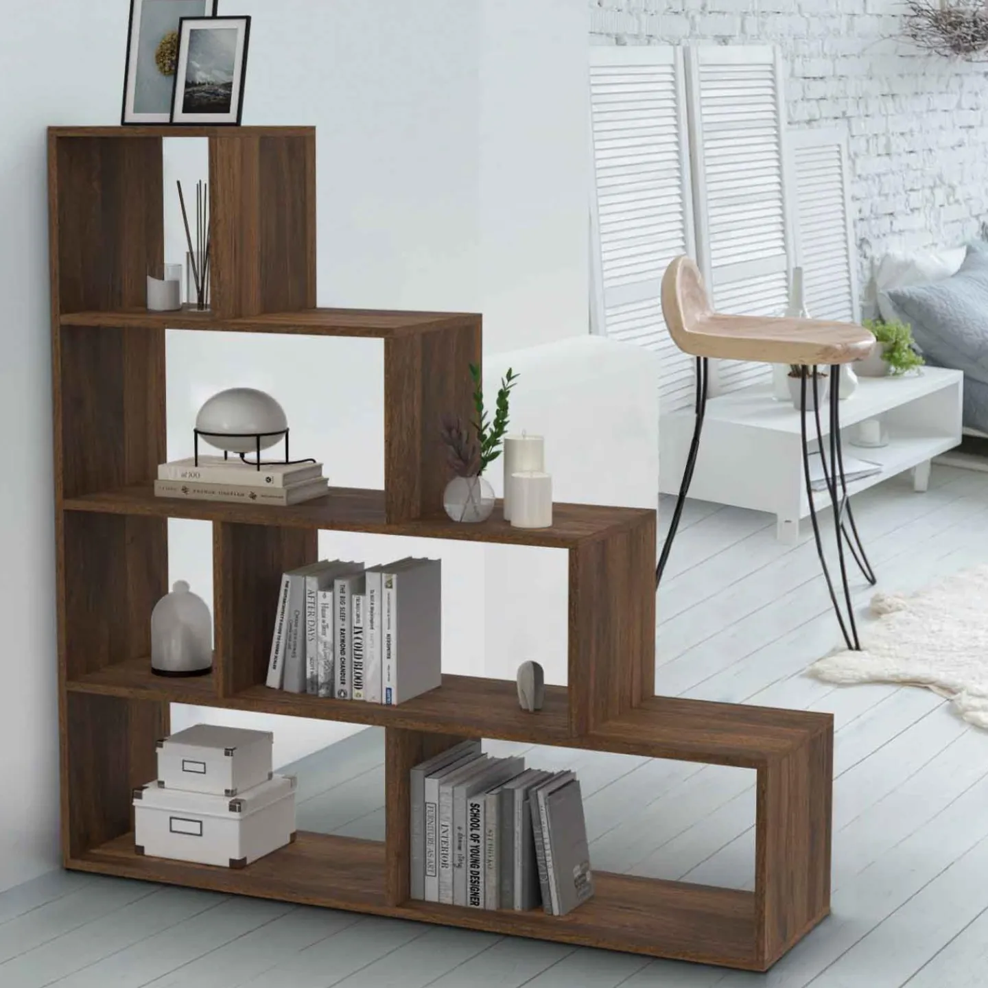 Bibliothèque escalier bois effet noyer 6 cases*IDMarket New