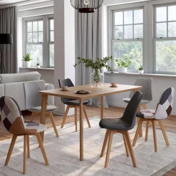 Chaises scandinaves mix color : gris foncé, gris clair, patchworks marron*IDMarket Hot