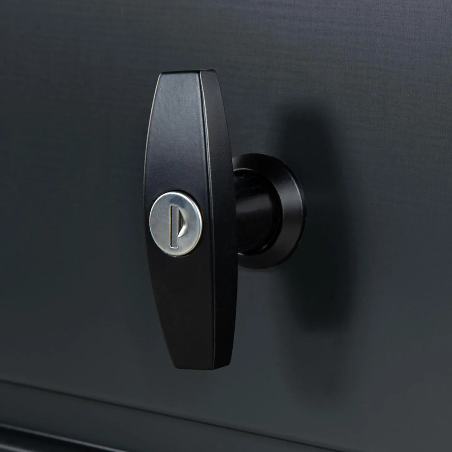 Coffre de rangement extérieur étanche en métal gris 350 L*IDMarket Best