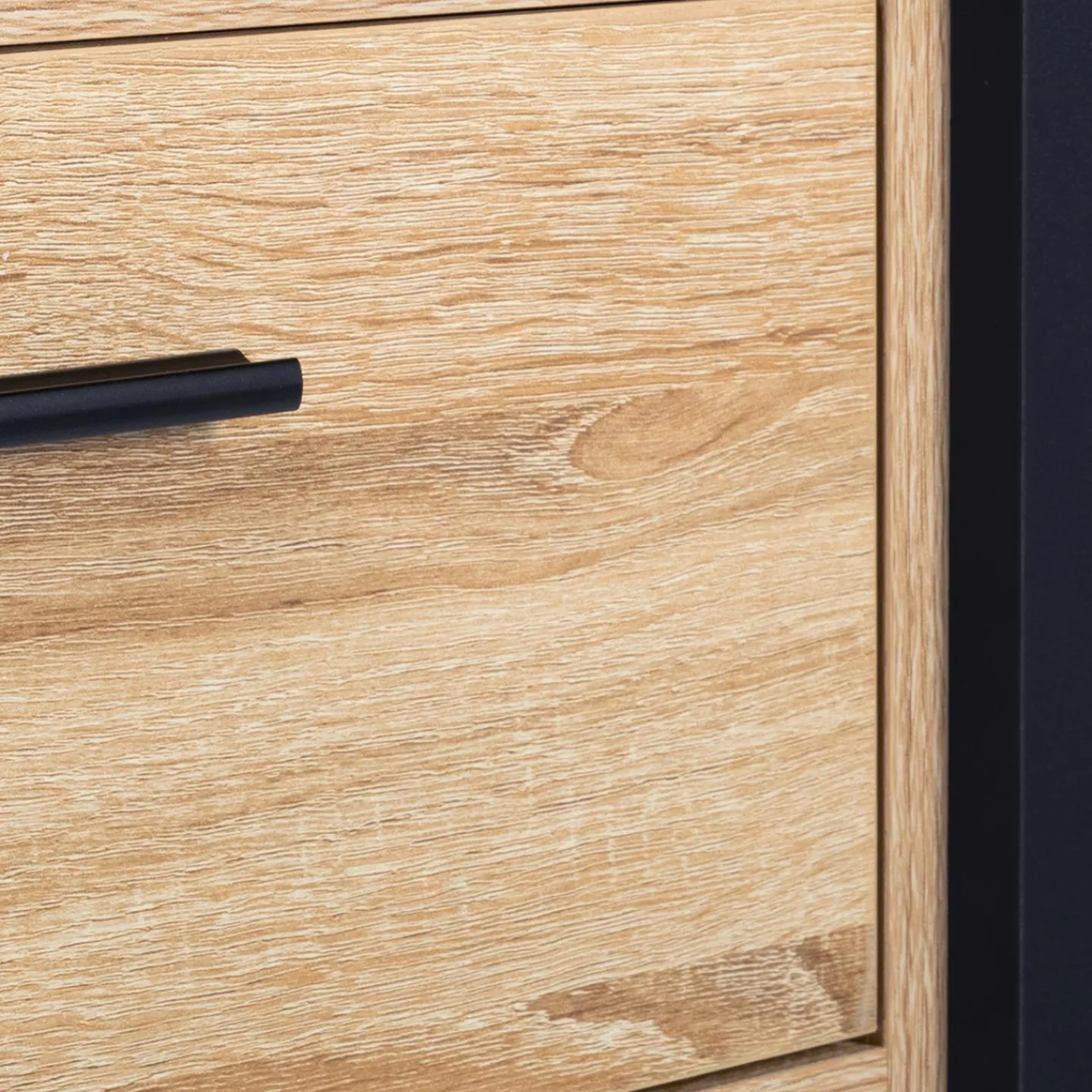 Meuble bas bois et noir*IDMarket Hot