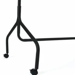 Portant à vêtements métal noir sur roulettes*IDMarket Outlet