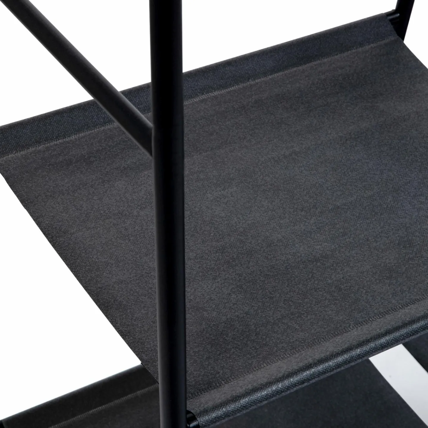 Portant vêtements en métal noir et façon bois*IDMarket Sale