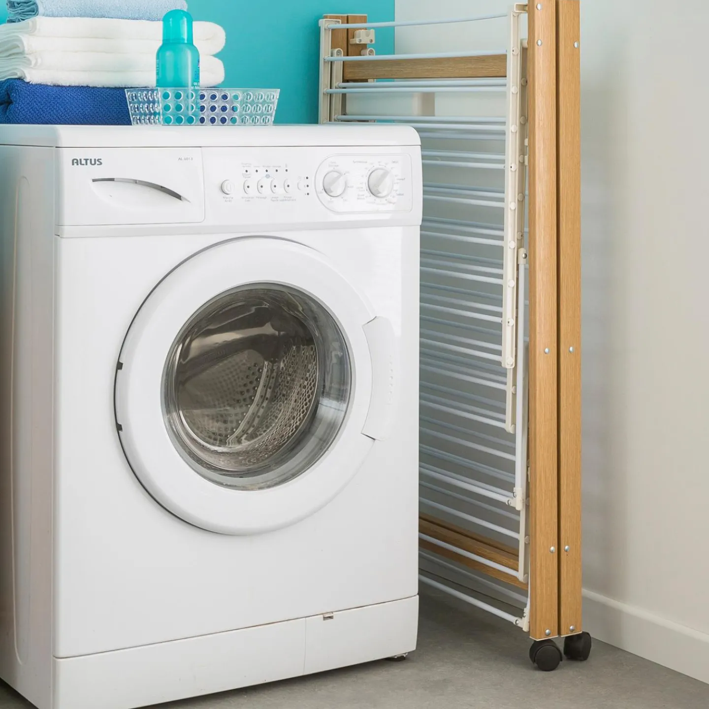 Séchoir design imitation bois pliable*IDMarket Online