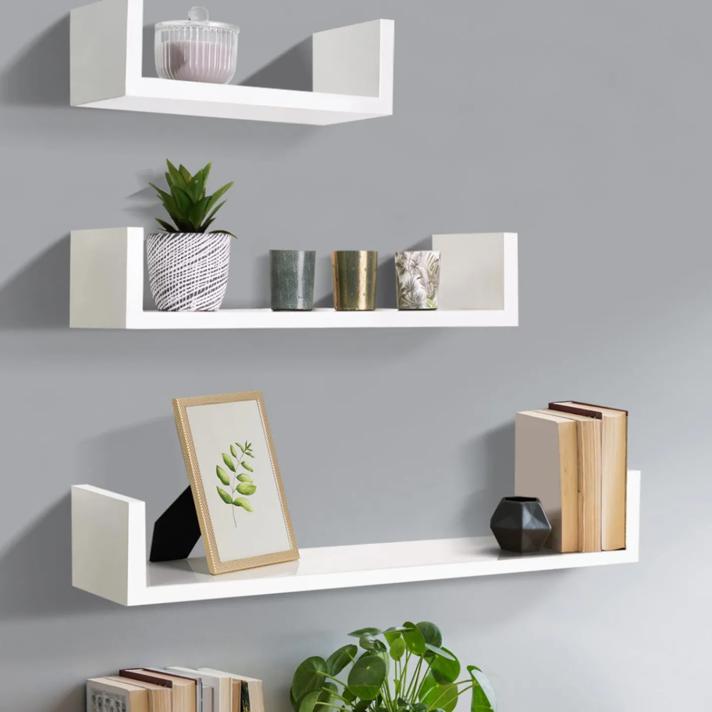 Étagères murales blanches laquées*IDMarket