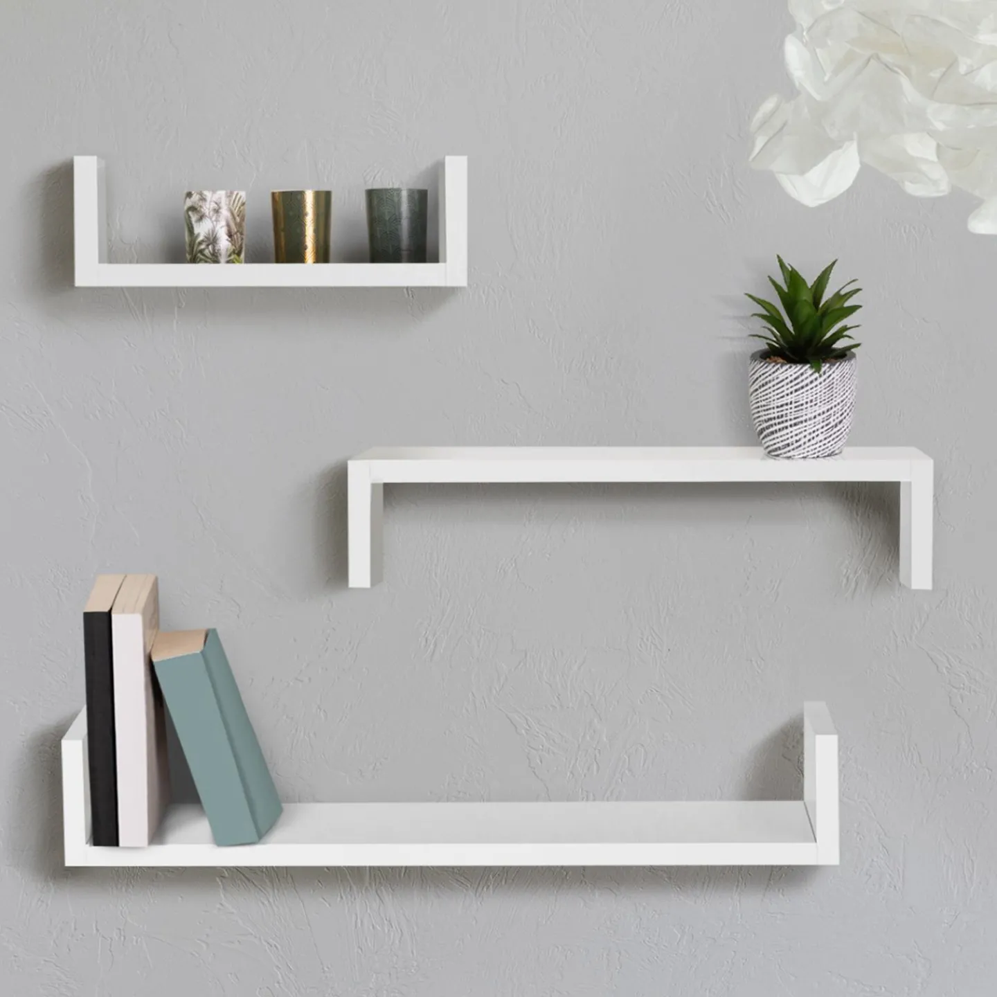 Étagères murales blanches laquées*IDMarket